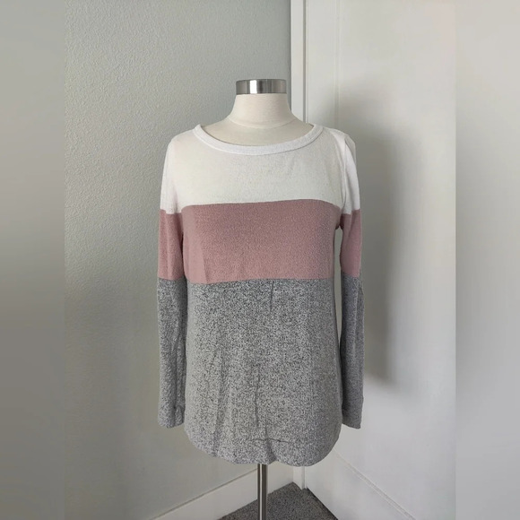 Pink Clover Tops - Pink Clover Color Block Long Sleeve Top